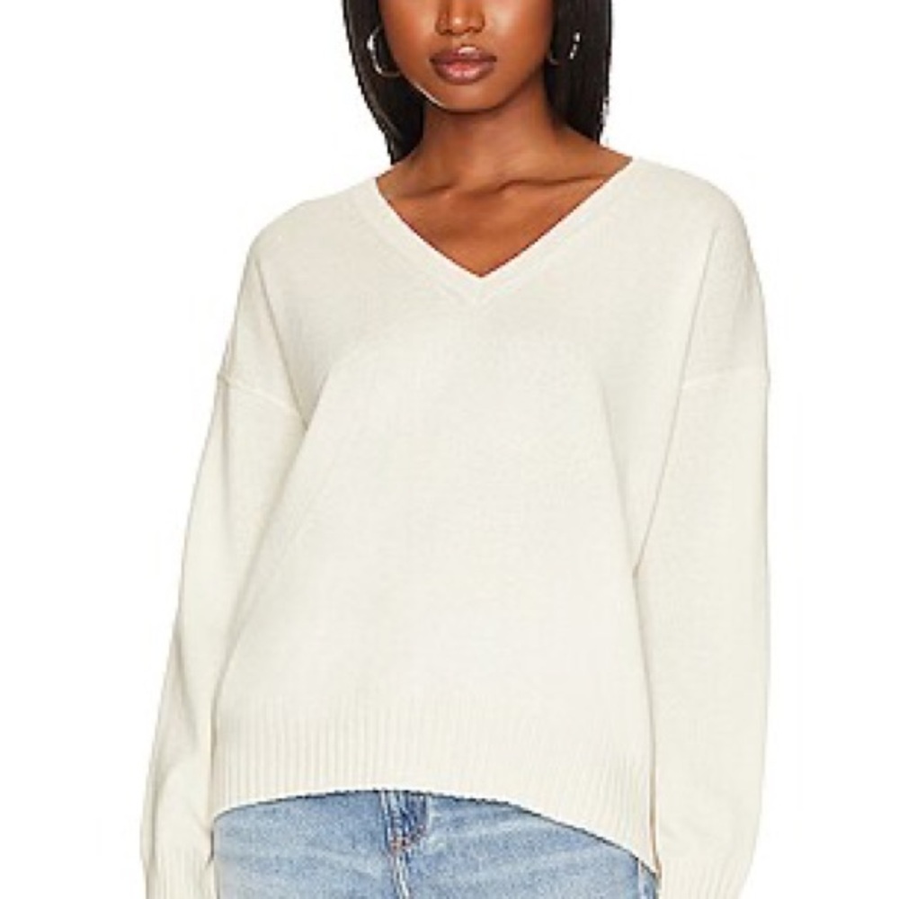 Nili‎ Lotan Cream Cashmere V-Neck Pullover Sweater